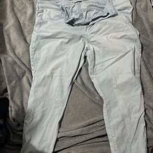 Woman’s American eagle skinny  jeans